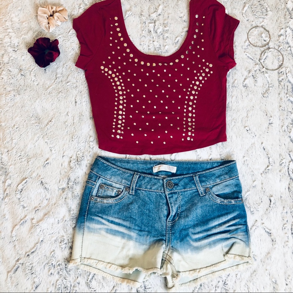 No Boundaries Ombré Jean Shorts ✨